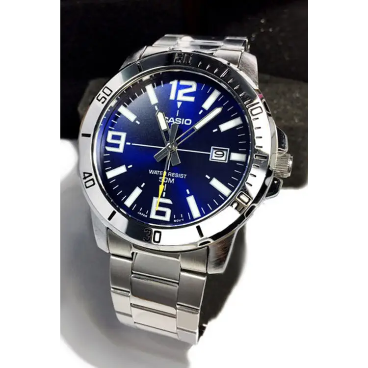 Casio Men’s Analog Quartz Blue Dial Stainless Steel Watch