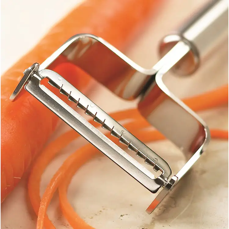 Kuhn Rikon Stainless Steel Ultra-Sharp Julienne Peeler w/