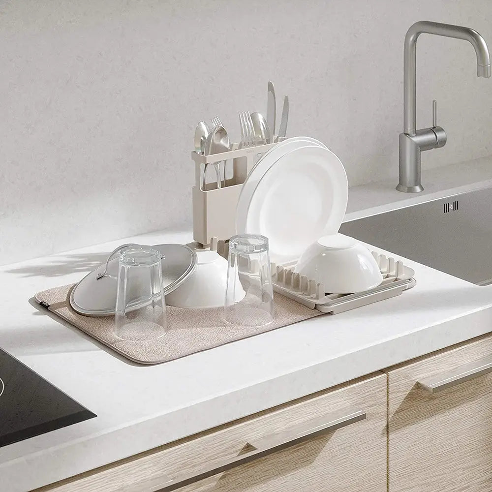 Umbra UDry Over The Sink Dish Rack and Drying Mat (Latte)
