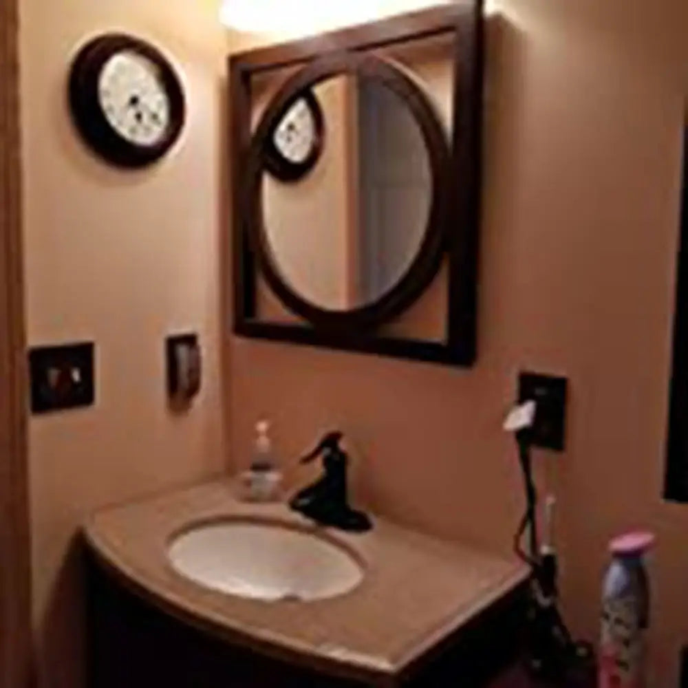 Westclox Quartz 10 Faux Wood Grain Plastic Frame Wall Clock