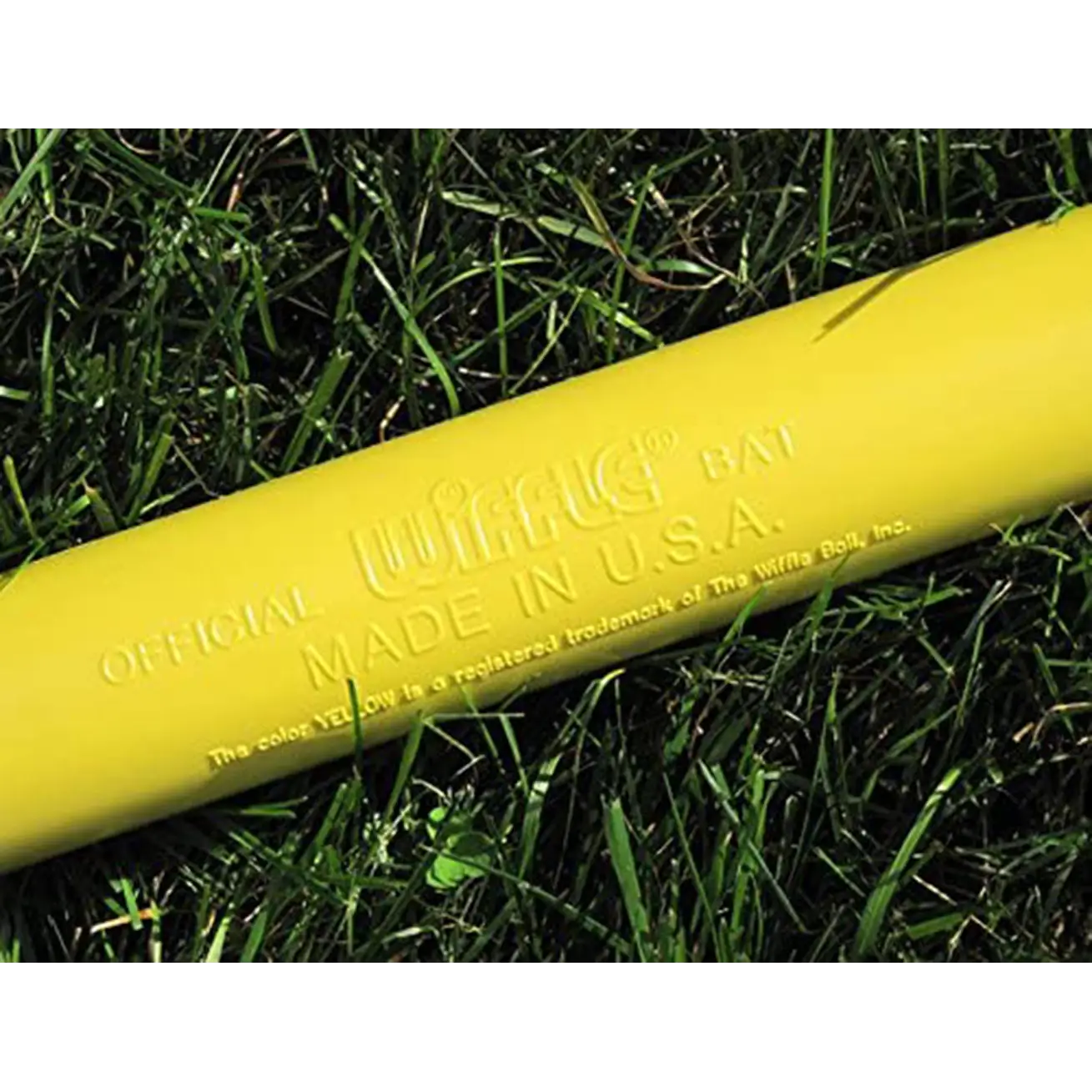 Wiffle Plastic Baseball 32 Bat and 9 Ball Set (Sells as 1