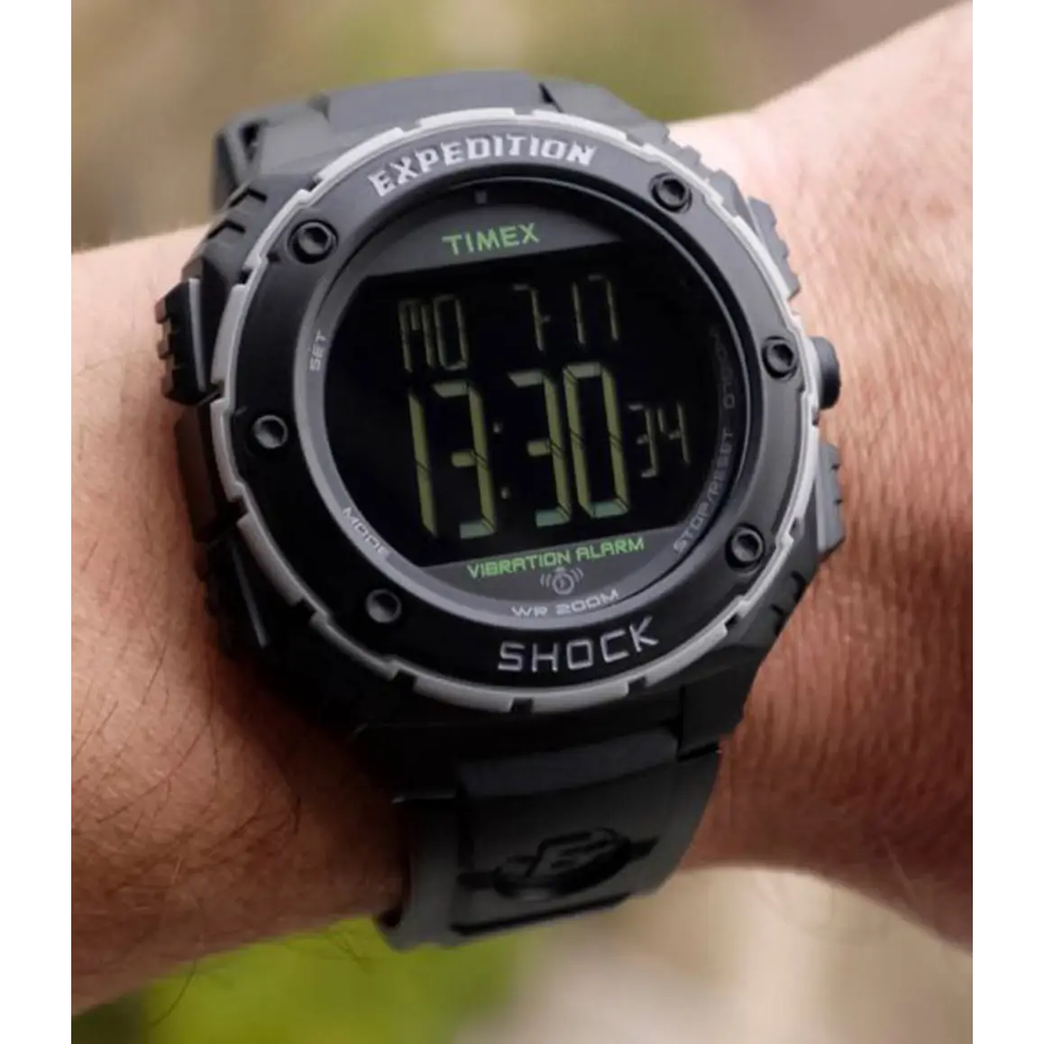 Timex Men’s Expedition Shock XL Digital Quartz 200m Black