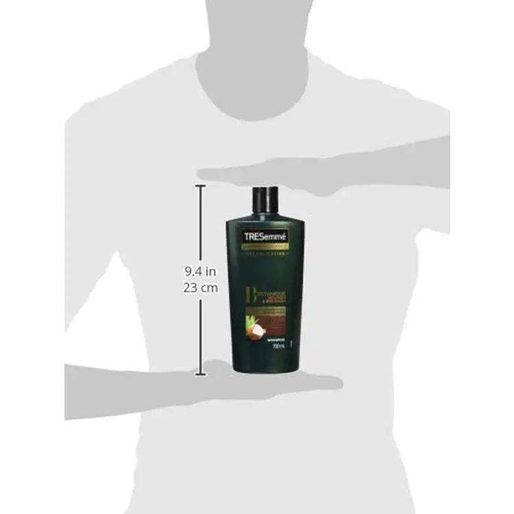 Tresemme Nourish and Repair Shampoo 700ml - Misc